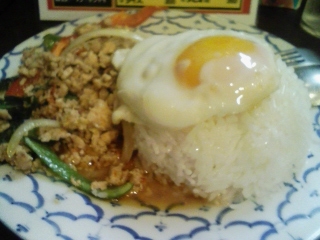 ティーヌンのガパオ