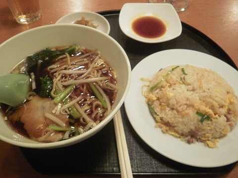 ラーメン餃子セット