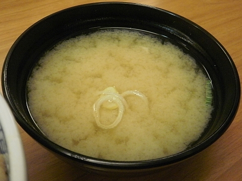 牛丼太郎の味噌汁