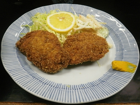 せきざわ食堂の店舗外観