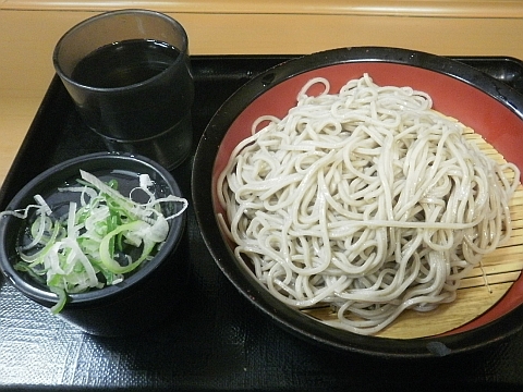 富士そば高田馬場駅前店のもりそば大盛