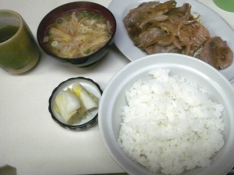 食堂ひろの焼肉ショウガ焼定食