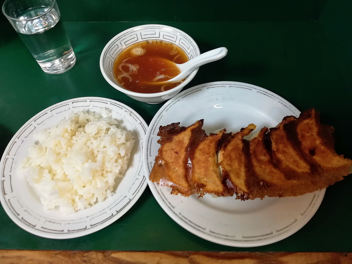 餃子の店 おけ以