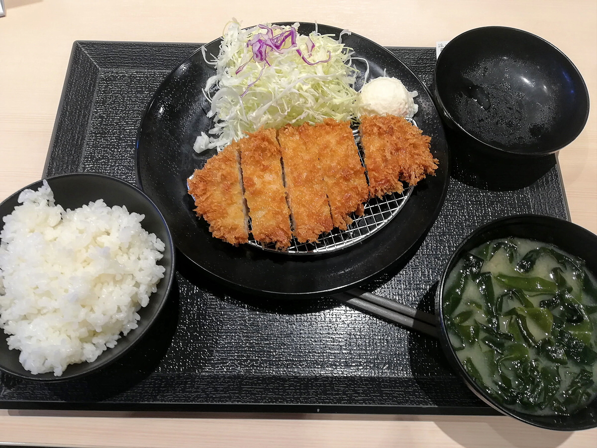 松のやの得朝ロースかつ定食