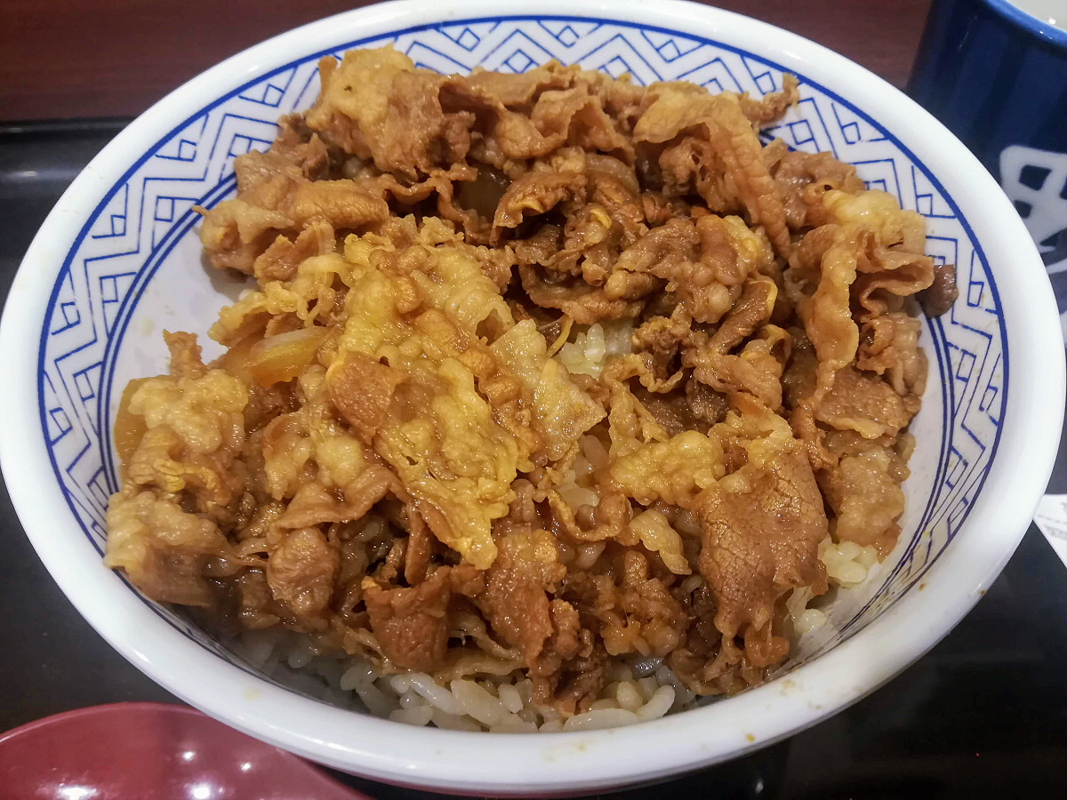吉野家の牛丼並盛つゆだく
