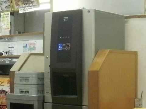 神戸らんぷ亭の給水機