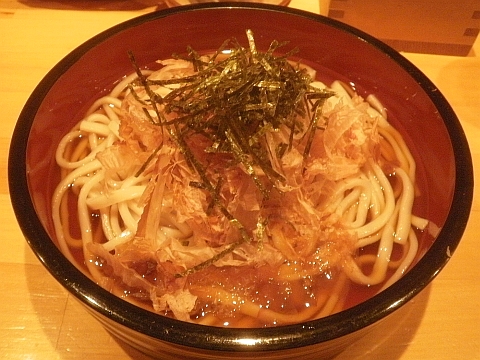 熊たまやのぶっかけうどん(温)